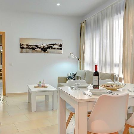 Apartamento San Julian Siviglia Esterno foto