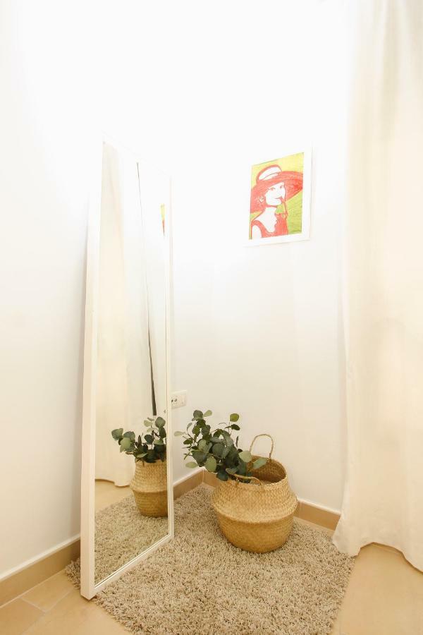 Apartamento San Julian Siviglia Esterno foto