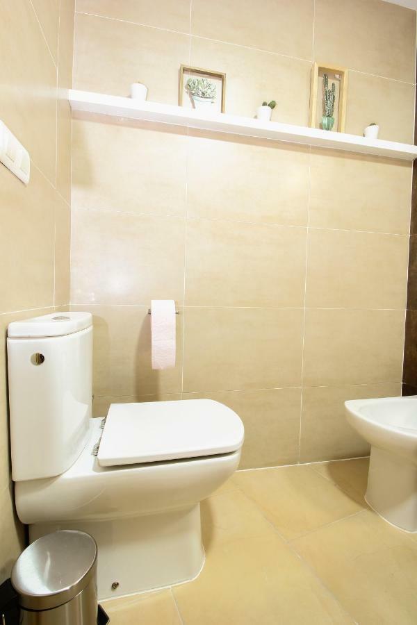 Apartamento San Julian Siviglia Esterno foto