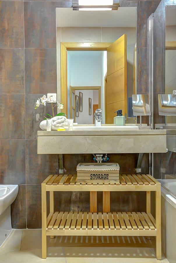 Apartamento San Julian Siviglia Esterno foto