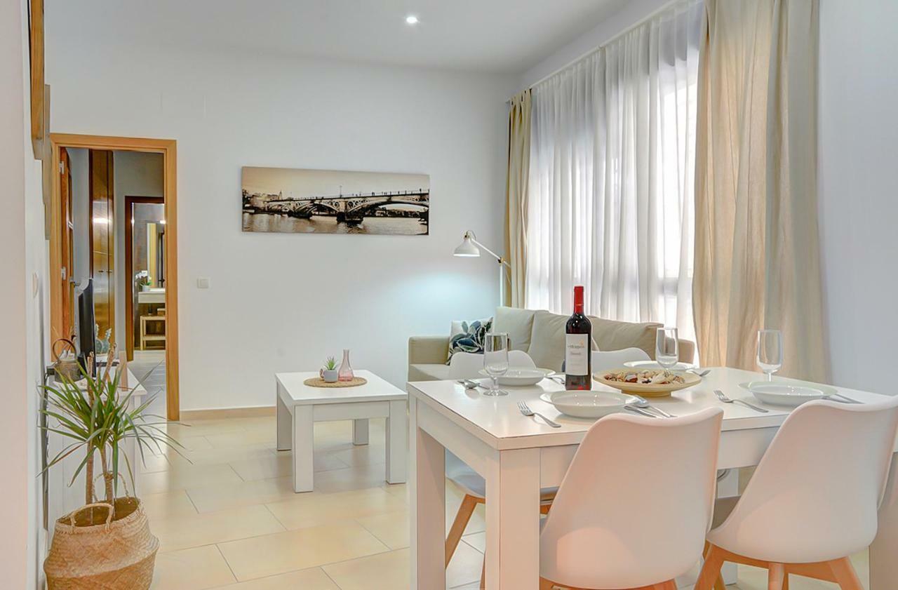Apartamento San Julian Siviglia Esterno foto