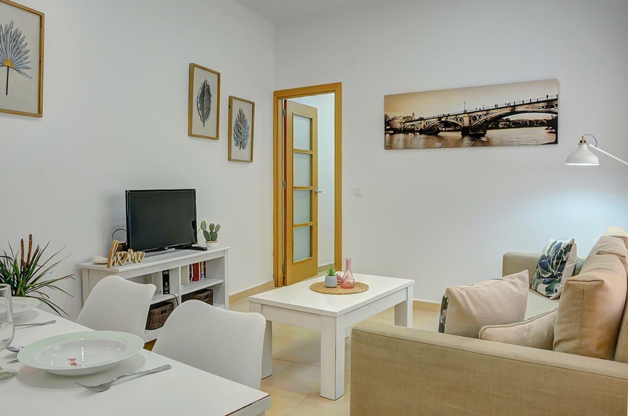 Apartamento San Julian Siviglia Esterno foto