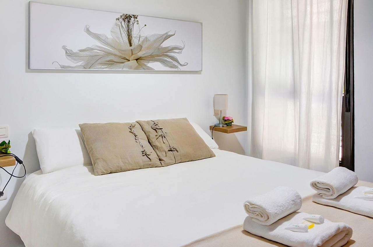 Apartamento San Julian Siviglia Esterno foto