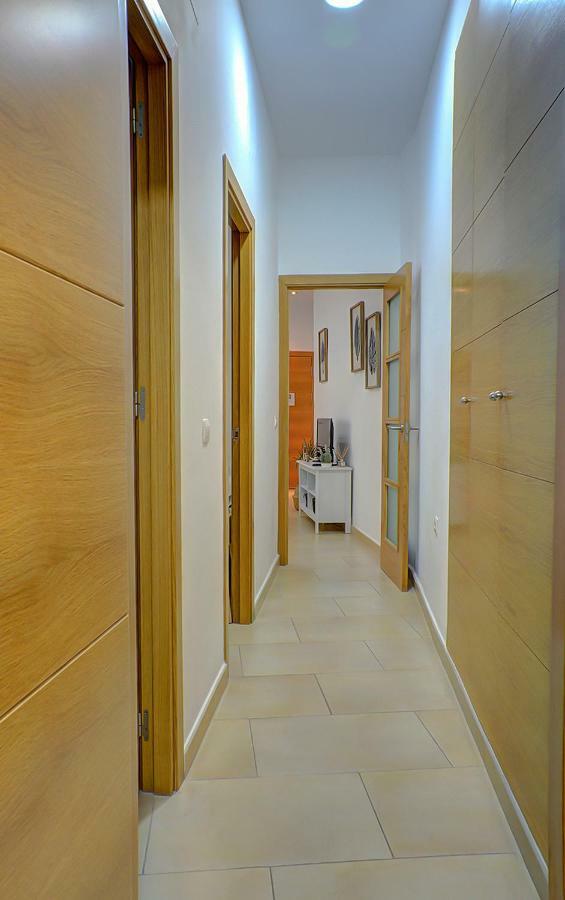 Apartamento San Julian Siviglia Esterno foto